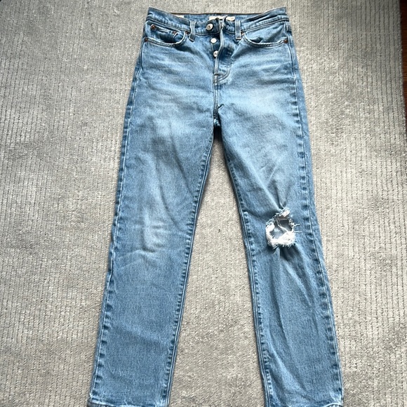 Levi’s straight leg Jean - Picture 1 of 4